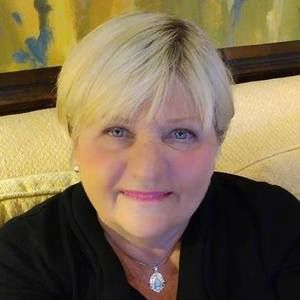 Meet your Posher, Sandy